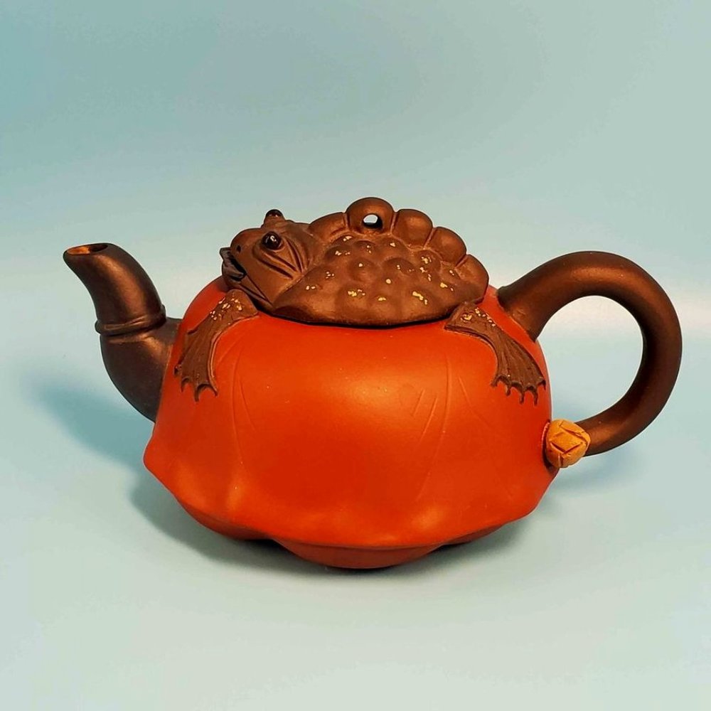 Yixing Teapot 4 Colors Zisha Clay Wealth Prosperity Frog Lid w/ Coin in Mouth